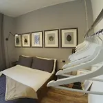 Natale Del Grande Stylish Apartment